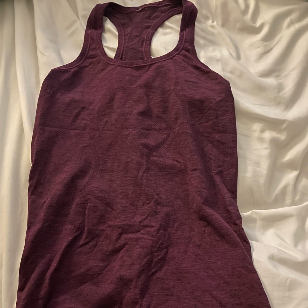 Lululemon tank top